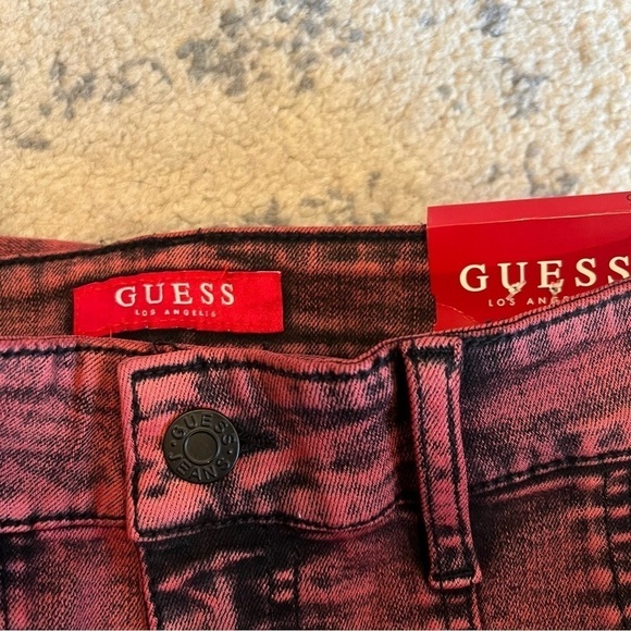 Guess- NWT Red Acid Wash Joanne Seam Front Detail High-Rise Stretch Skinny Fit - Picture 5 of 8